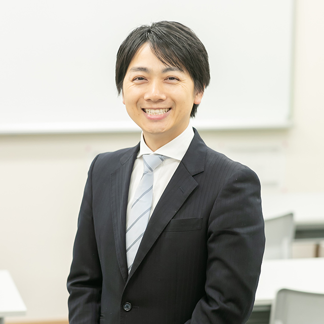 代表 國立真広